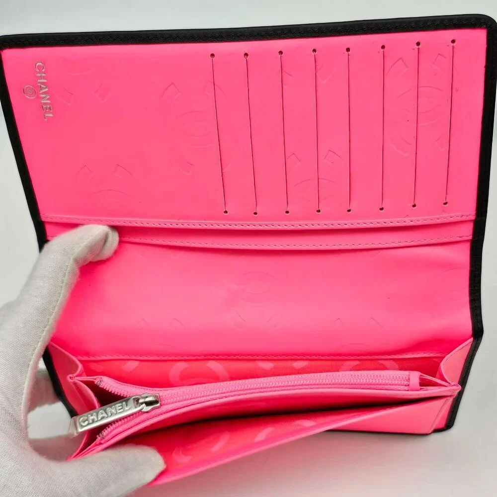 CHANEL Cambon Black Pink Lambskin Long Wallet 385-043025